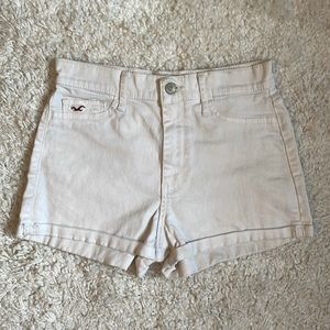 Hollister • White High-Rise Shorts